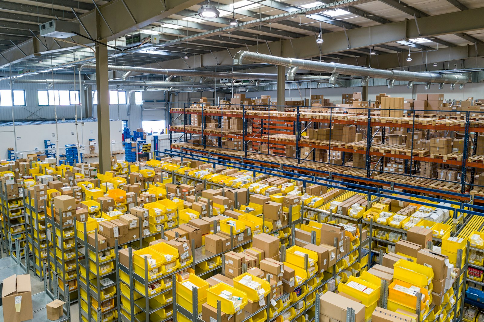 Fulfillment warehouse floor with racks and bins